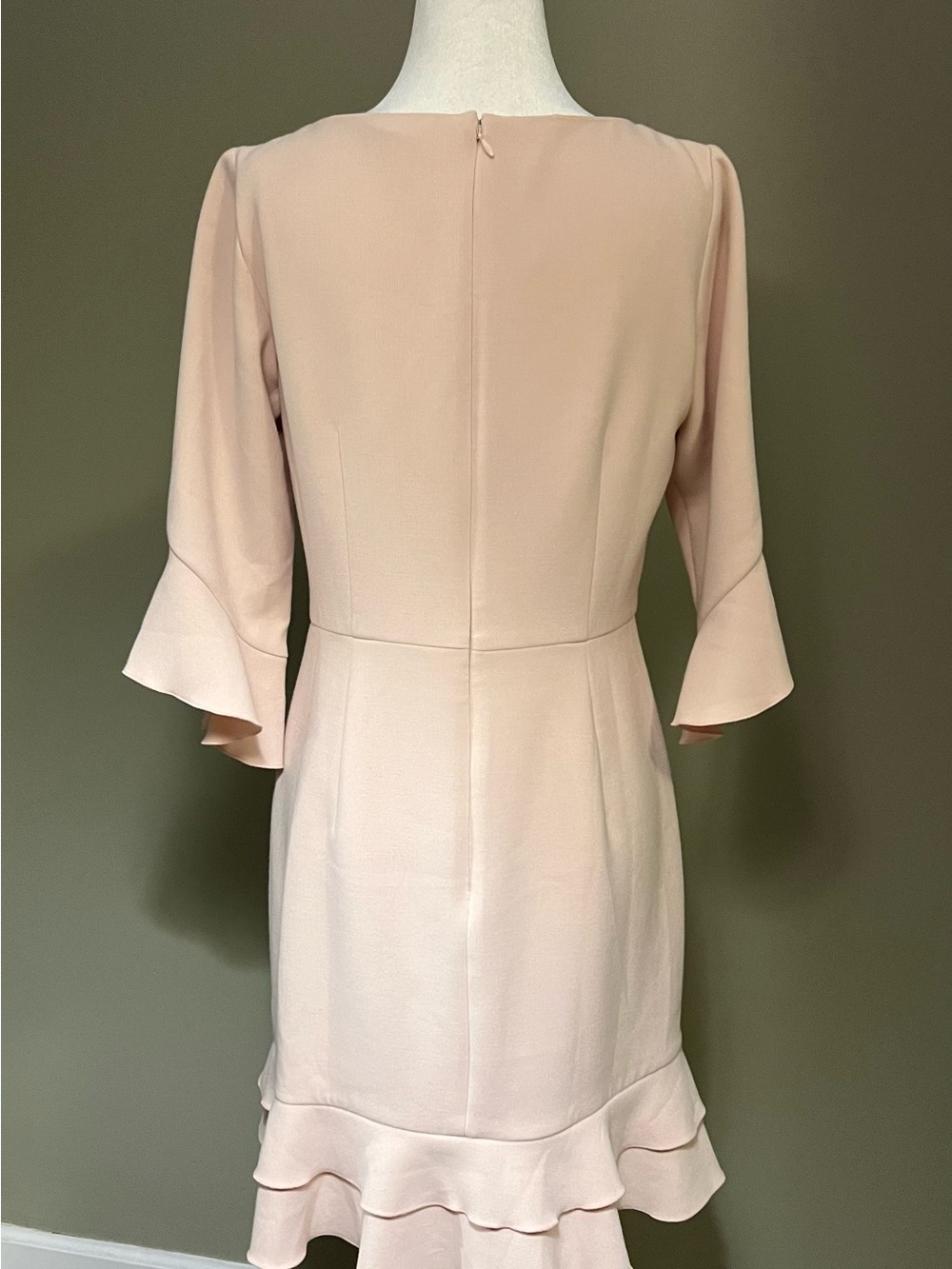 Ann‎ Taylor Soft Blush Pink Ruffle-Hem Long Sleeve Dress - Picture 3 of 4